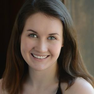 Meet your Posher, Maura elizabeth